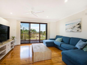 Sunsets - Pet Friendly - 10 Mins Walk to Beach